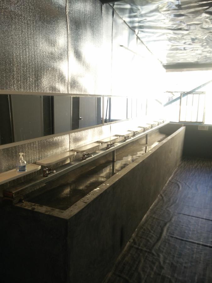 X Kingdom Guest House Чиангмай Екстериор снимка