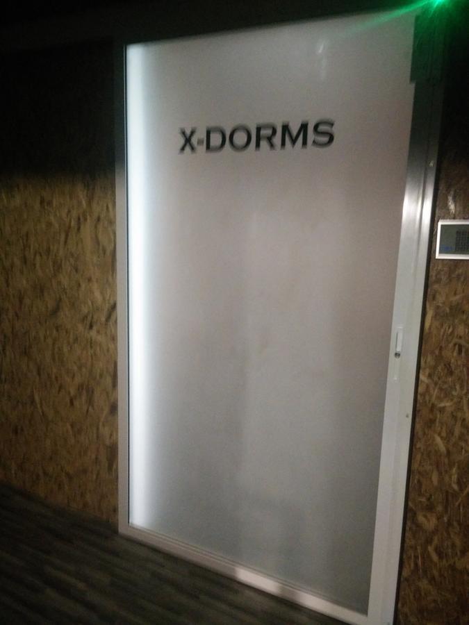 X Kingdom Guest House Чиангмай Екстериор снимка
